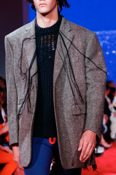 Look 62